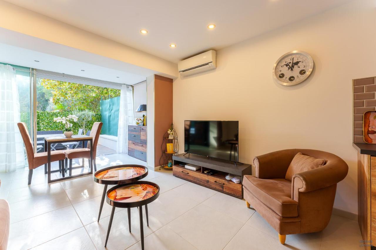 Studio Avec Belle Terrasse Apartment คานส์ ภายนอก รูปภาพ